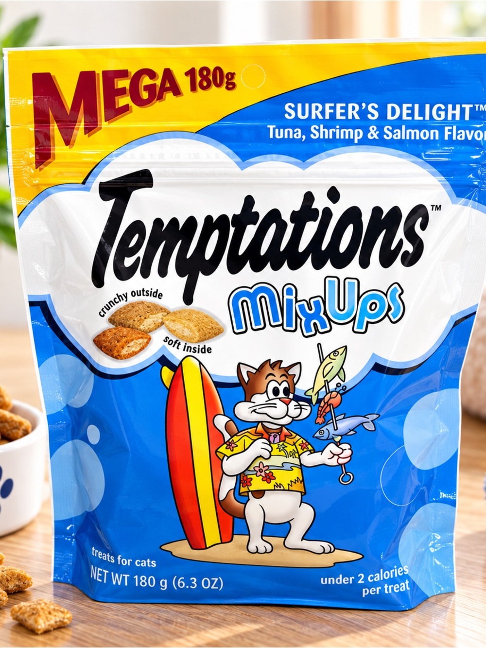 Temptations MixUps Surfer's Delight Cat Treats - Blue, Yellow, Red